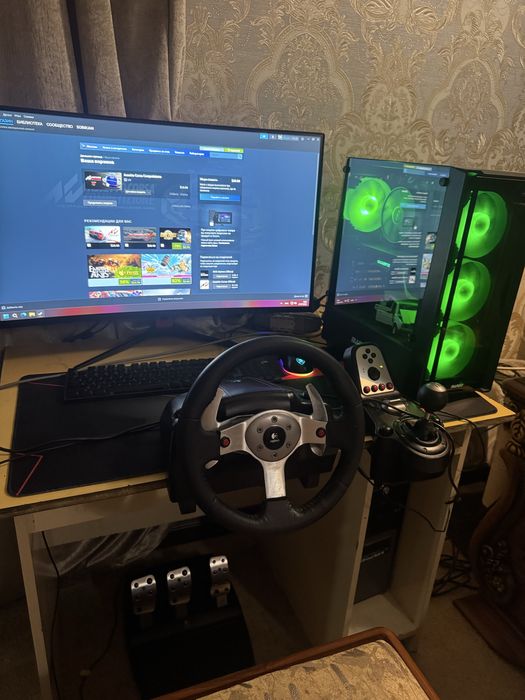 Logitech g25 Rull pedal sotiladi