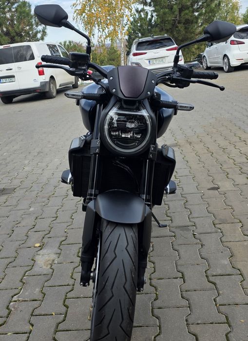 Honda CB 1000 R Black Edition FOP