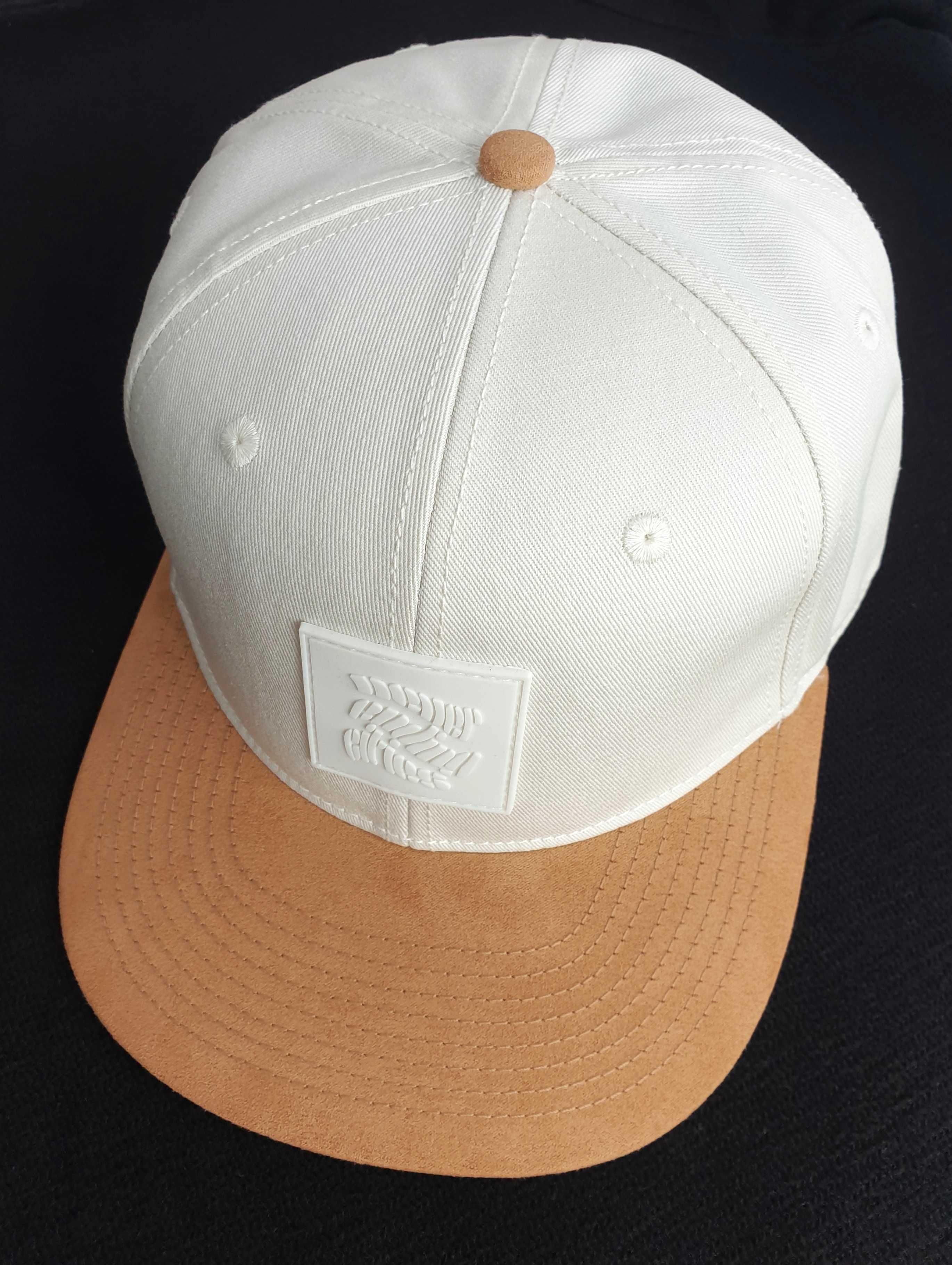 Чисто нова памучна шапка H&M, бежов цвят, универсален размер