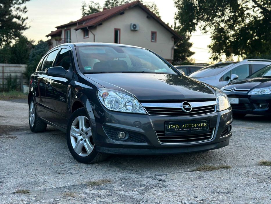 Opel Astra 1.4 Benzina | An 2009 EURO 4 | RATE | Livrare GRATUITA