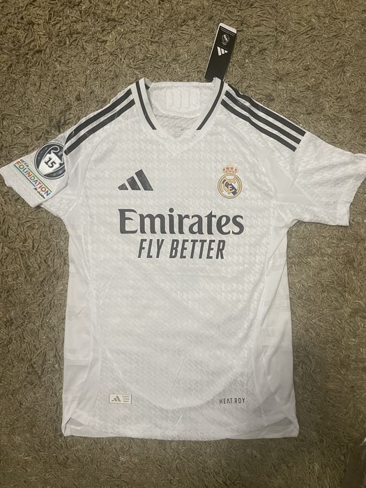 tricou de fotbal Real Madrid cu Vini Jr.
