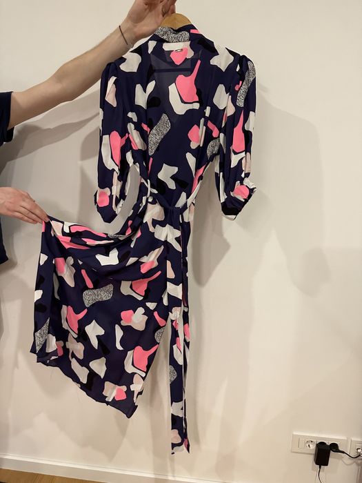 Rochie Armani Exchange elegantă