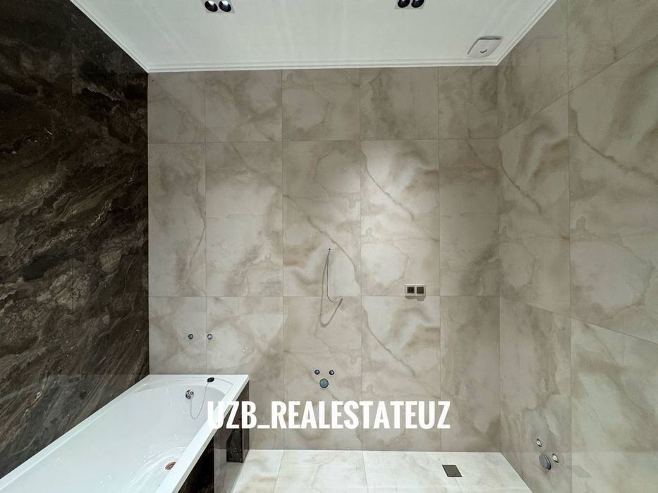 Ор-р: Циолковский, Ломоносова Продается Новый Евро дом 3.соток 500м2