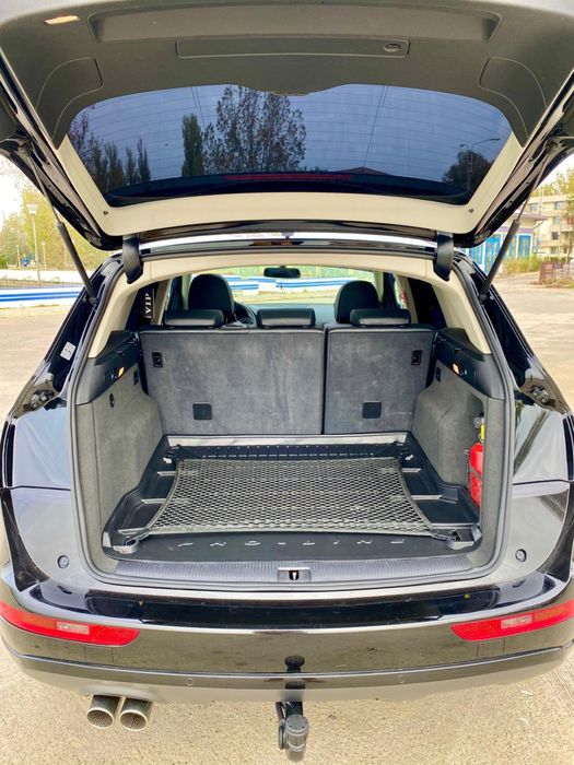 Audi Q5 S-line 2.0 TDI Panoramic