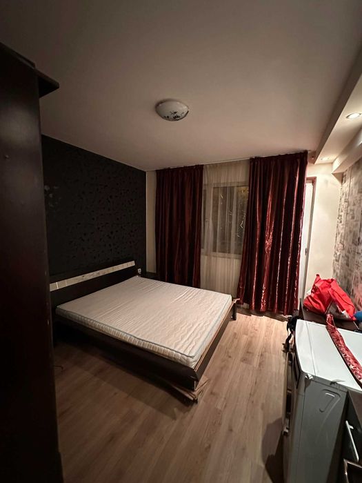 Дава се под наем Двустаен апартамент в София, Надежда 1 - 54 кв.м за 562 € - Снимка #1