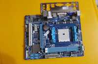 490S.Placa De Baza GIGABYTE GA-A55M-DS2,2xDDR3,Socket FM1