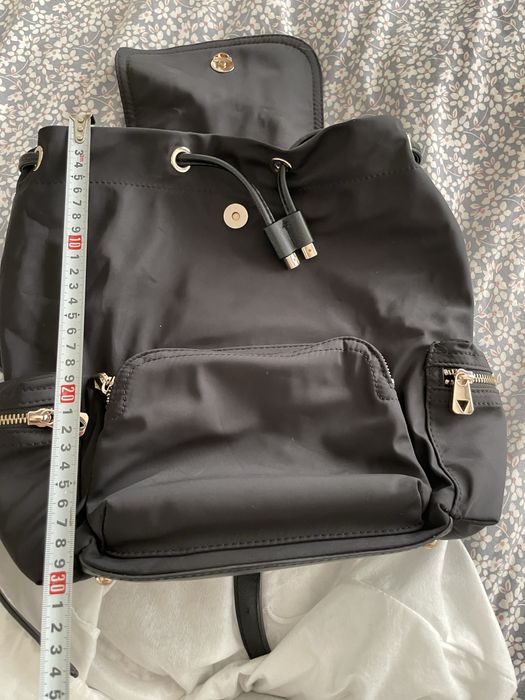 Дамска раница Guess