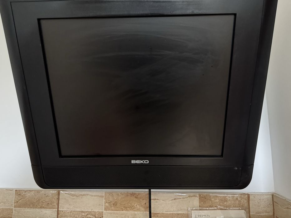 Set 3 televizoare diferite diagonale