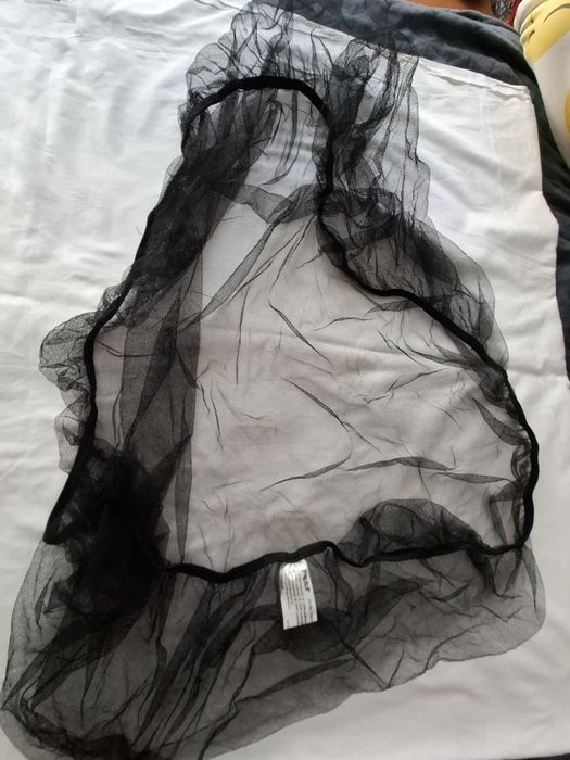 Plasaptr insecte de pus la  carucior la bebeluși!