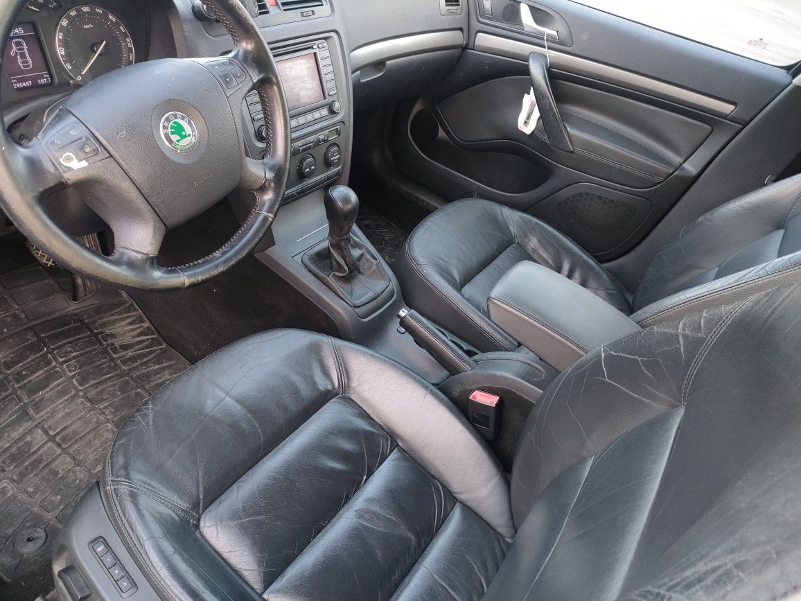 Skoda octavia II 2.0TDI 140 cai