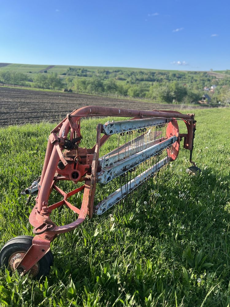 Vand grebla tractor