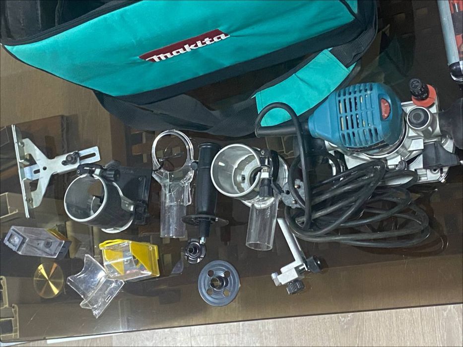 Фреза  макита RT0700C