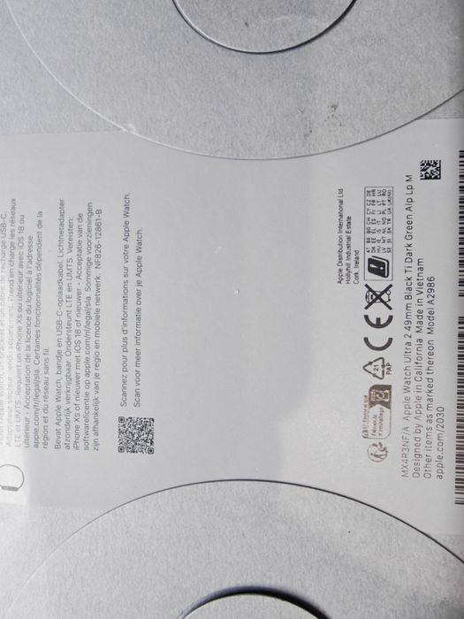 Чисто нов Apple Watch Ultra 2 Black 49mm Гаранция