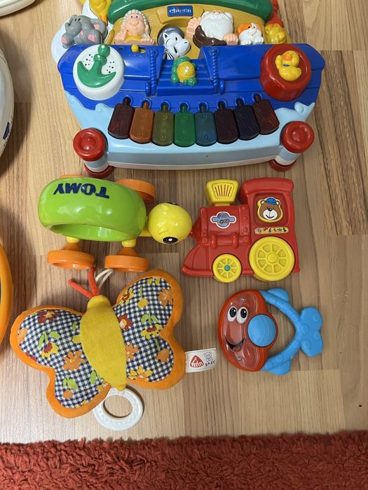 LOT Jucarii copii 0.6 -3 ani