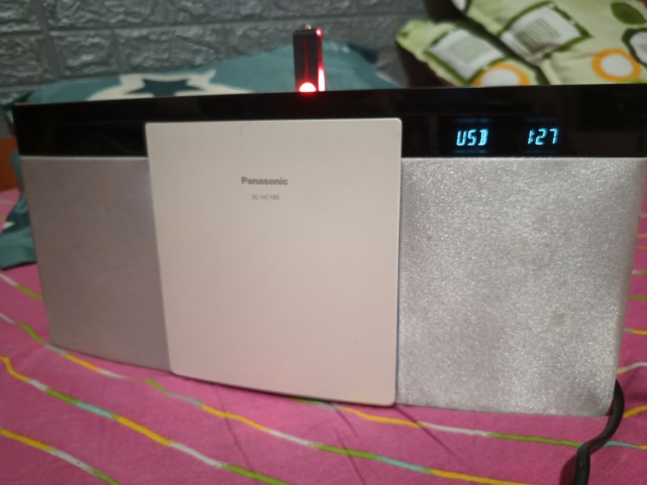 Sistem Panasonic SC HC 195