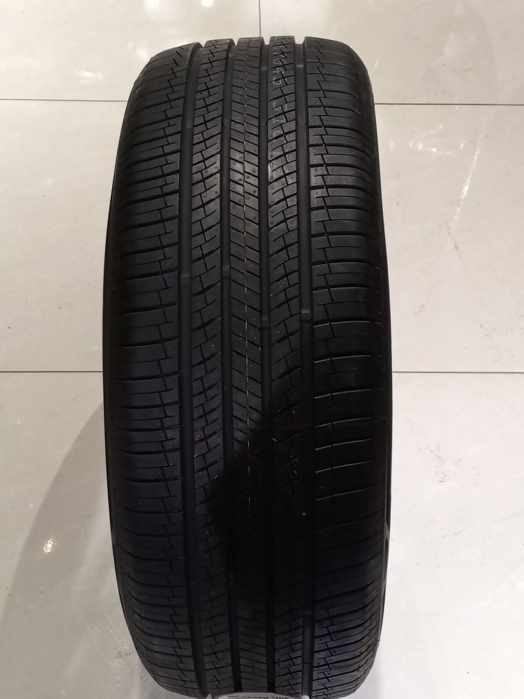 Balon shina NEXEN Roadian GTX 235/55R18