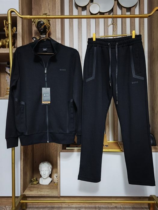 Trening barbati Boss,calitate extra. Am toate marimile