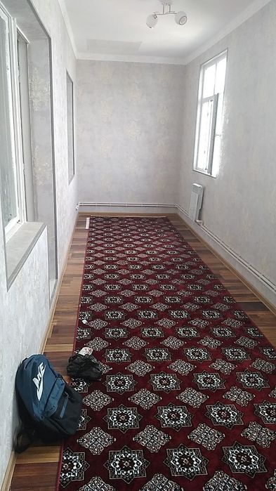 5 xonali kvartira sotiladi