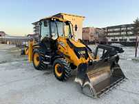 Buldoexcavator JCB 3CX