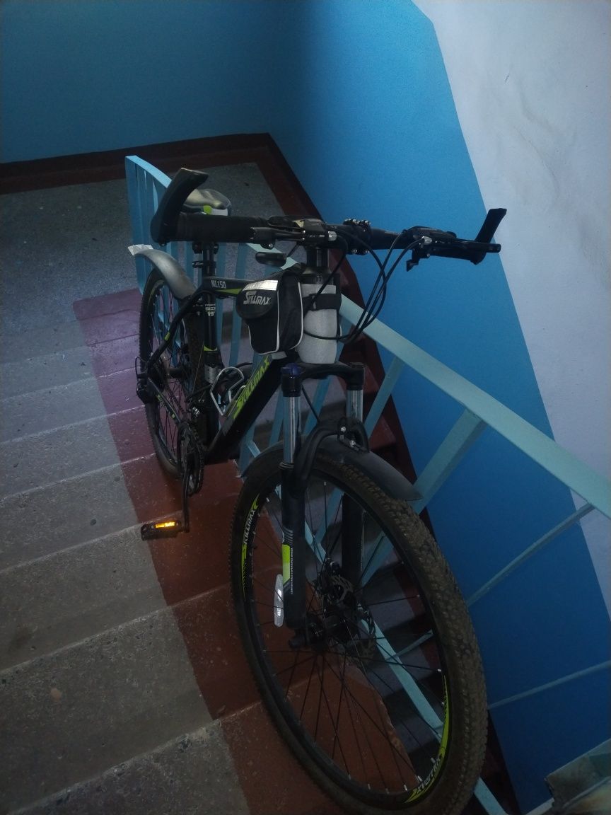 Velosiped yangi xolatta xolati idialni xamma narsasi bor