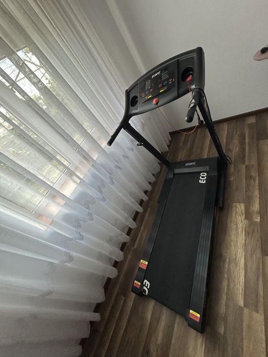 Bandă de alergat electrică EcoFit A600