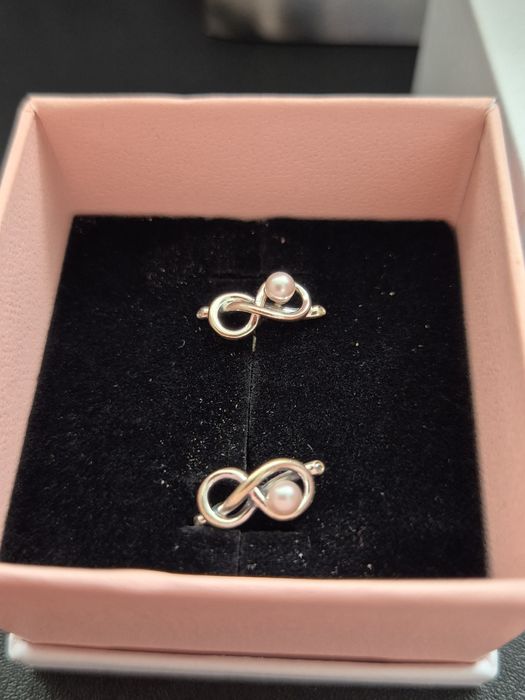 Cercei Pandora - Infinity Knot Stud Earrings