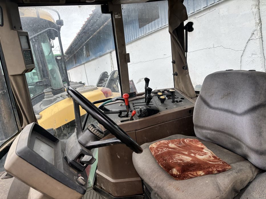 Tractor John Deere 6900