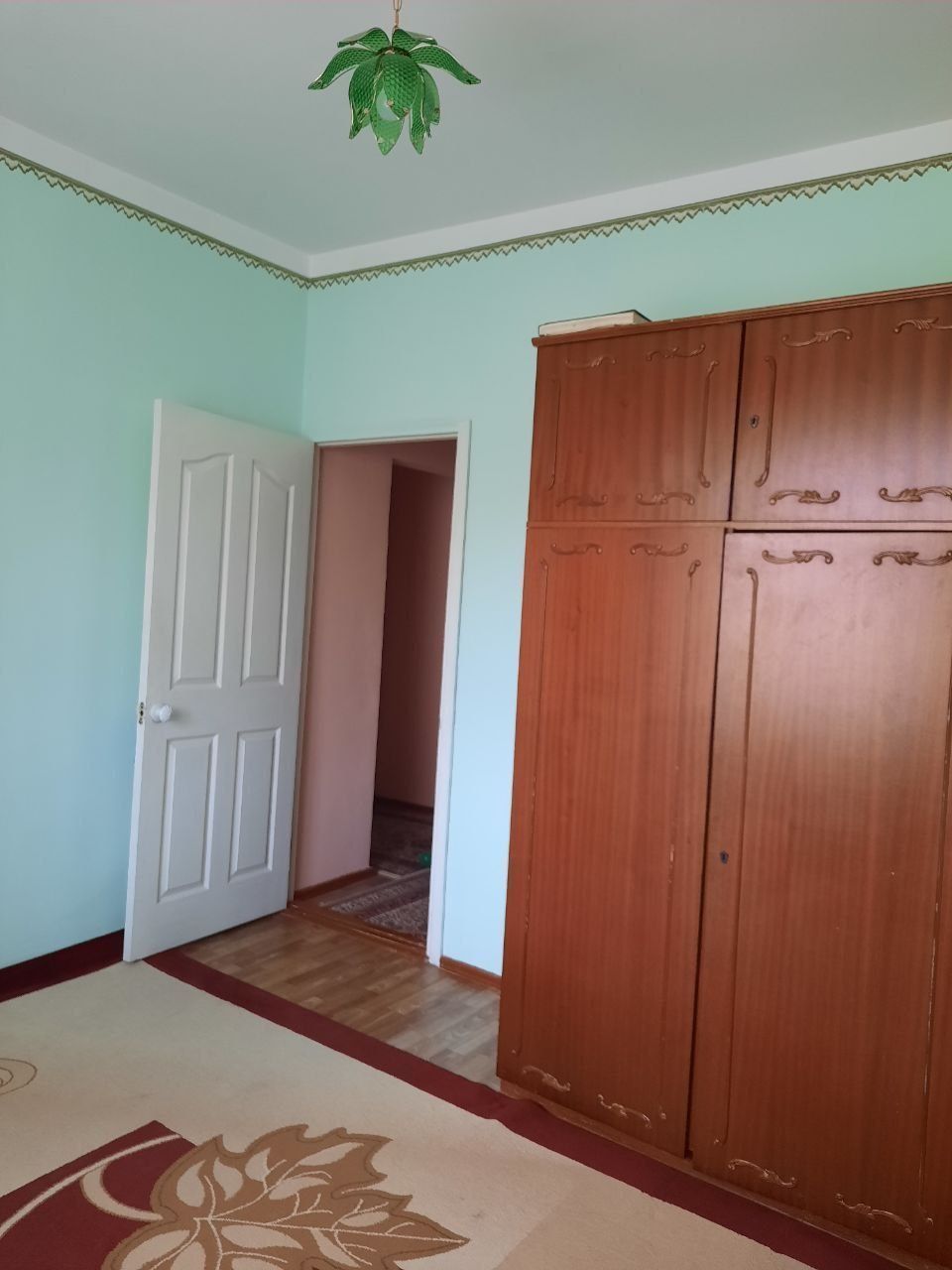 Feruza, ijaraga 2/4/5 EKO bozor, Chimyon
2/4/5, mebel va texnika bilan