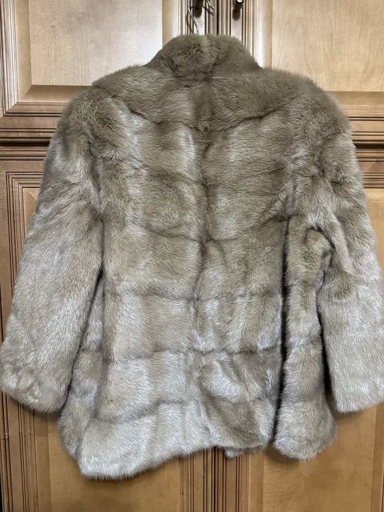 Продам Норковую Шубу