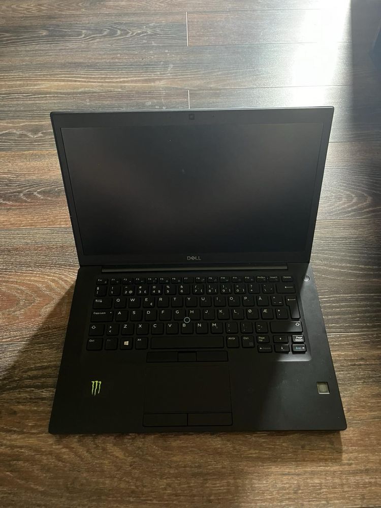Dell Latitude 7490