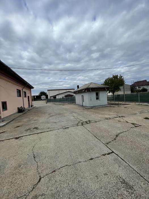 Teren Industrial cu platforma betonata si Cladiri Industriale