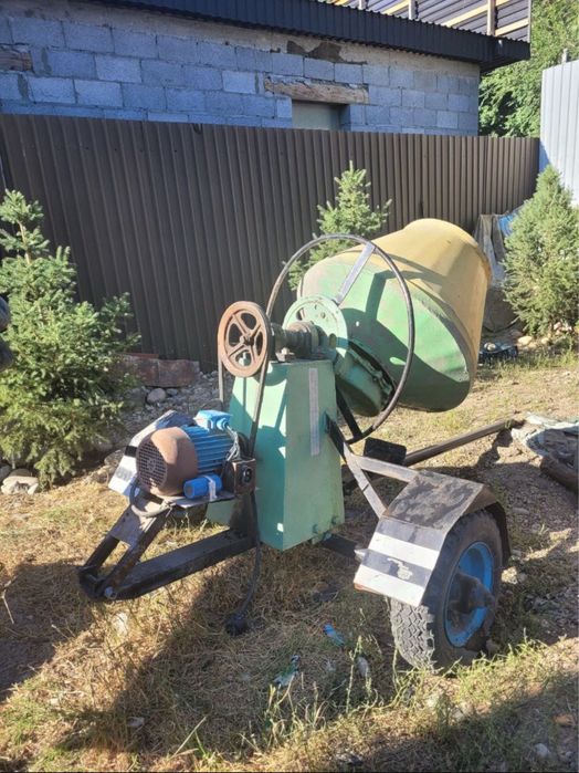 Бетономешалка 220V