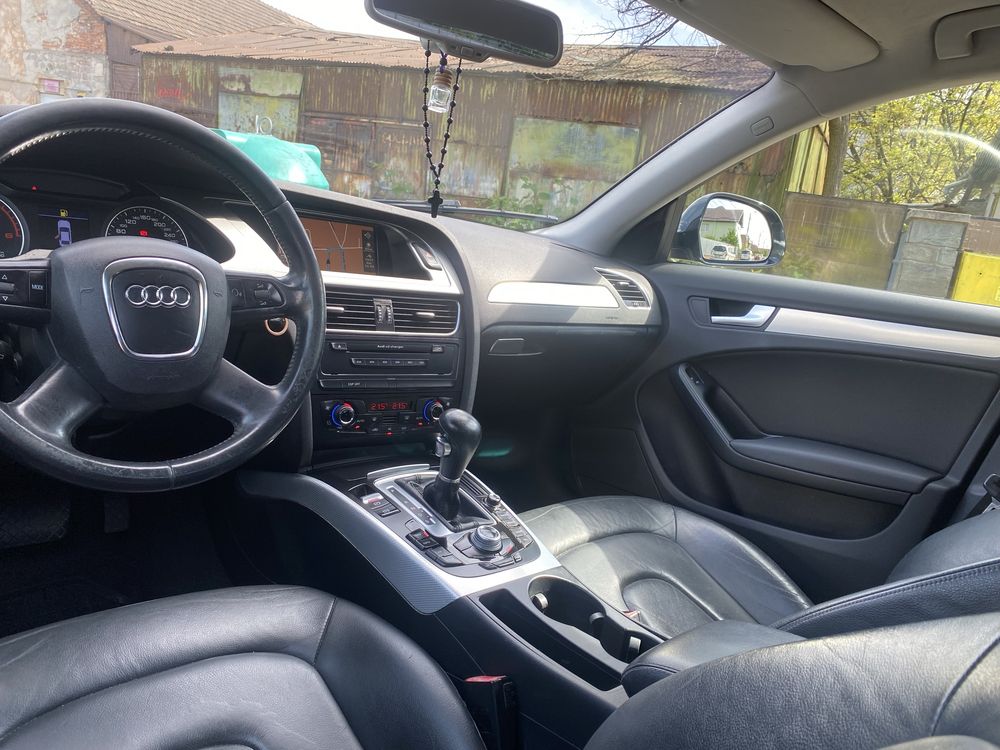 Audi A4 B8 * 2.0 tdi * Automat 8+1 * full option