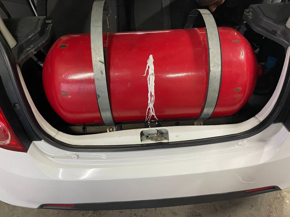 Продаётся Метан газ балон