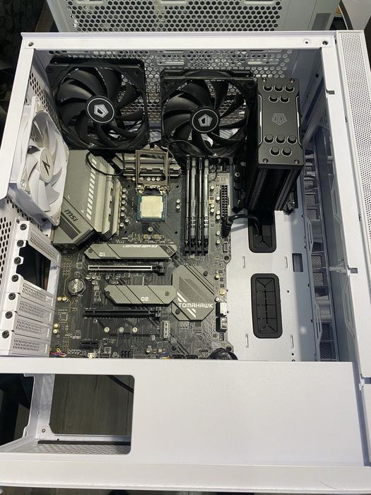 продам системный блок с метринкой, процессором и озу