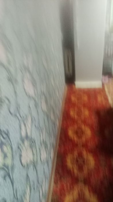 Navoiy shahri da janubiy koʻchada 3 etajli 3 chi etajida 2 xonali remo