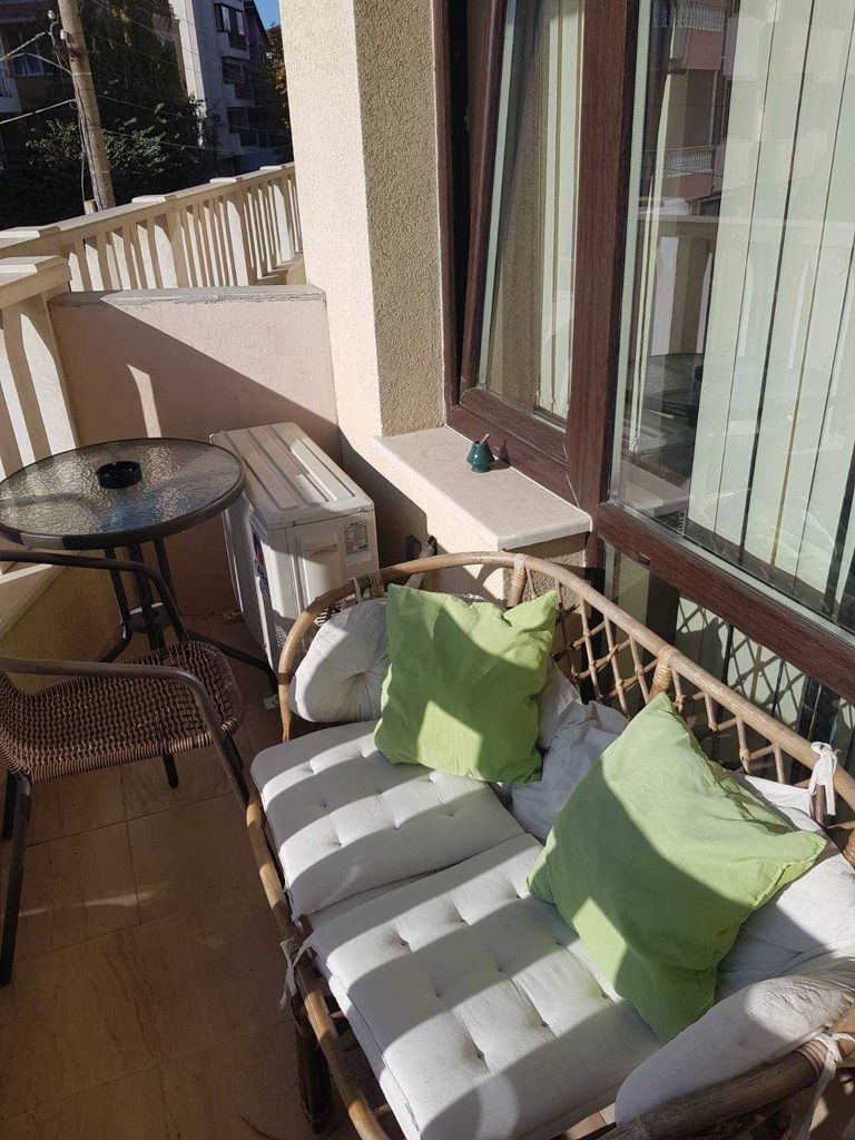 Дава се под наем Двустаен апартамент в Бургас, Сарафово - 65 кв.м за 229.5 € - Снимка #5