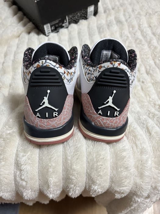 Jordan 3 Vintage Floral