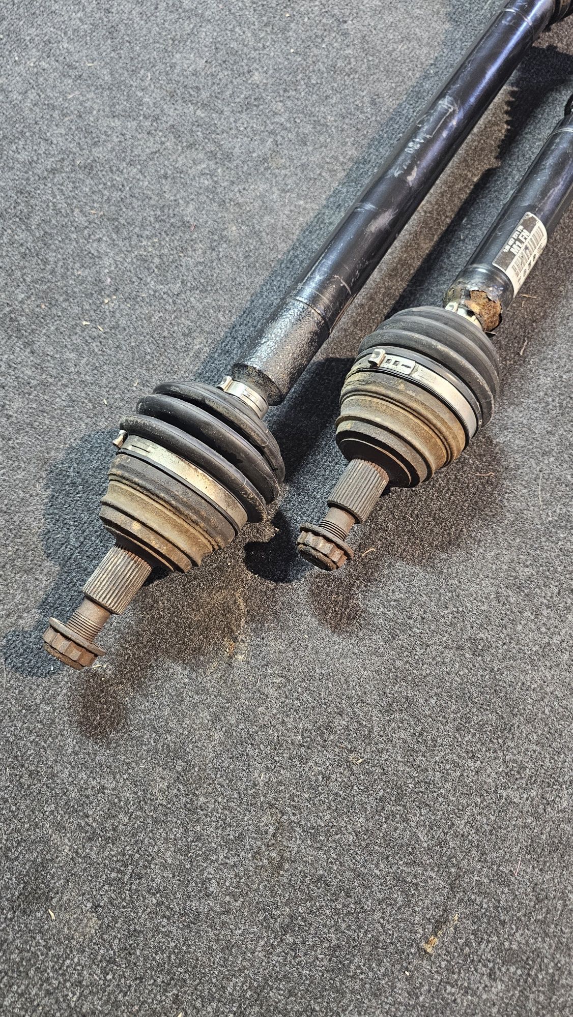 Planetara stanga dreapta Volkswagen Golf 4 / Bora 1.9TDI AXR