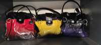 Дамски чанти в преливащи се цветове