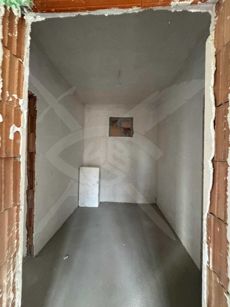 Продава се Тристаен апартамент в Варна, Бриз - 350 кв.м за 858 €/кв.м - Снимка #12