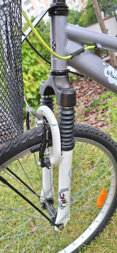 Vindem bicicletă B-twin în stare excelentă!