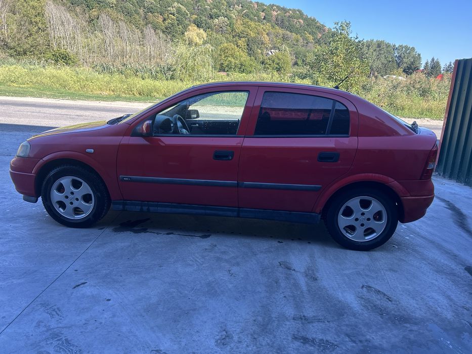 Vand opel astra G sau schimb