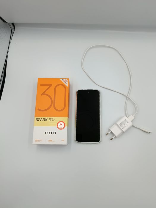 Продам телефон Техно Спарк 30с