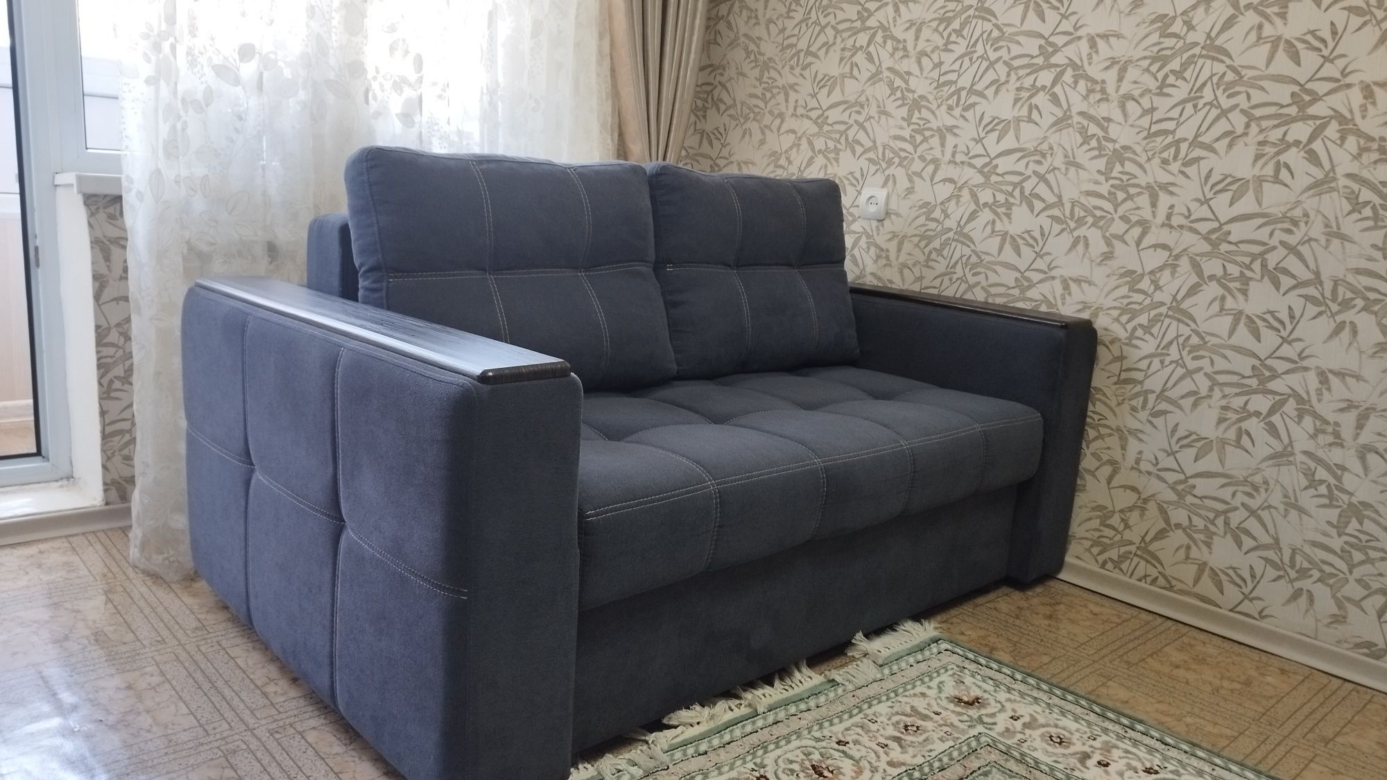 Продам раскладную софу