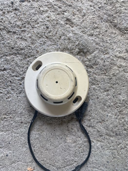 Camera supraveghere spion