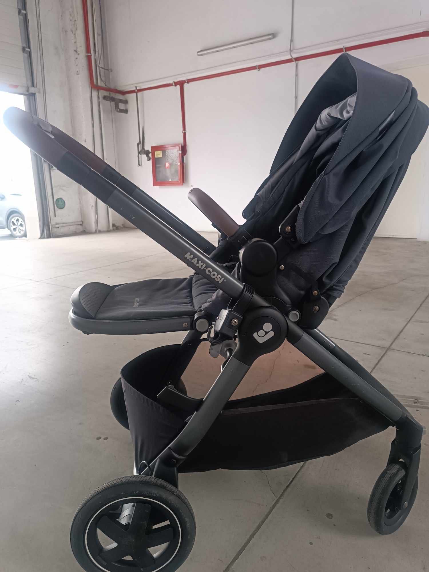 Бебешка количка Maxi-cosi 2 в 1