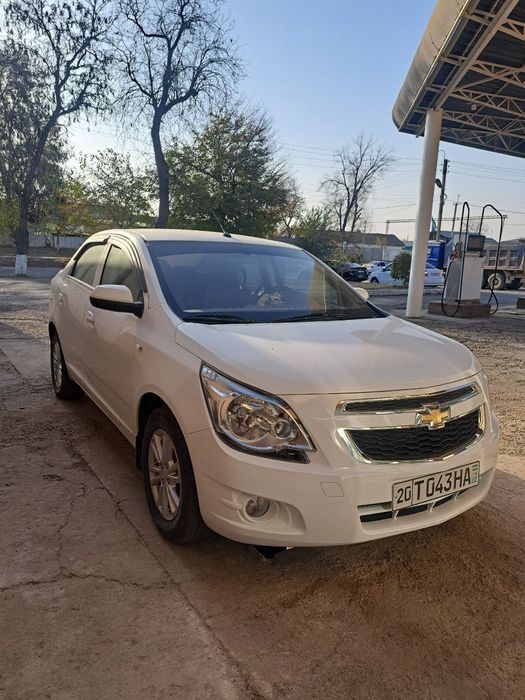 Сотилади хаммаси уенги