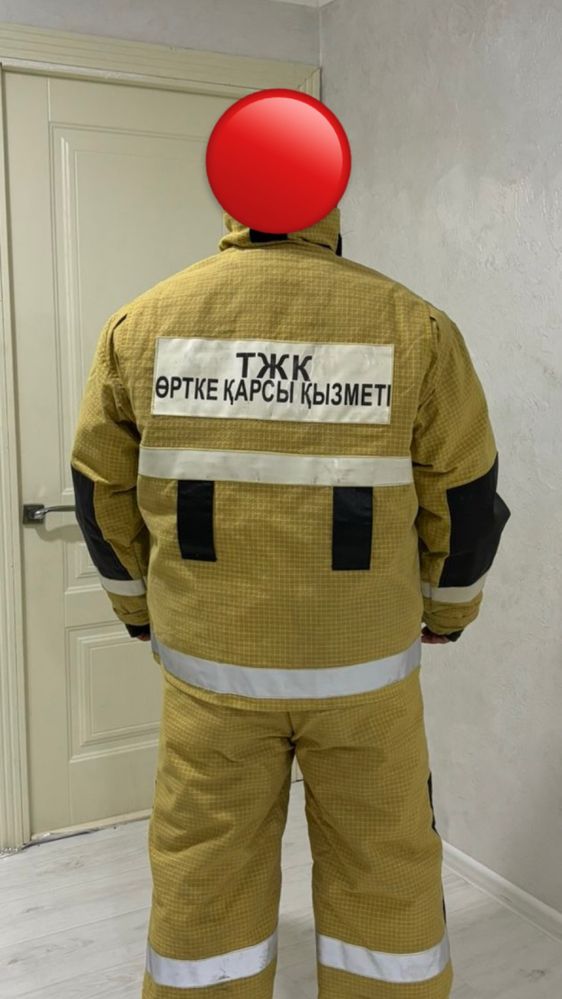 Продам костюм пожарного