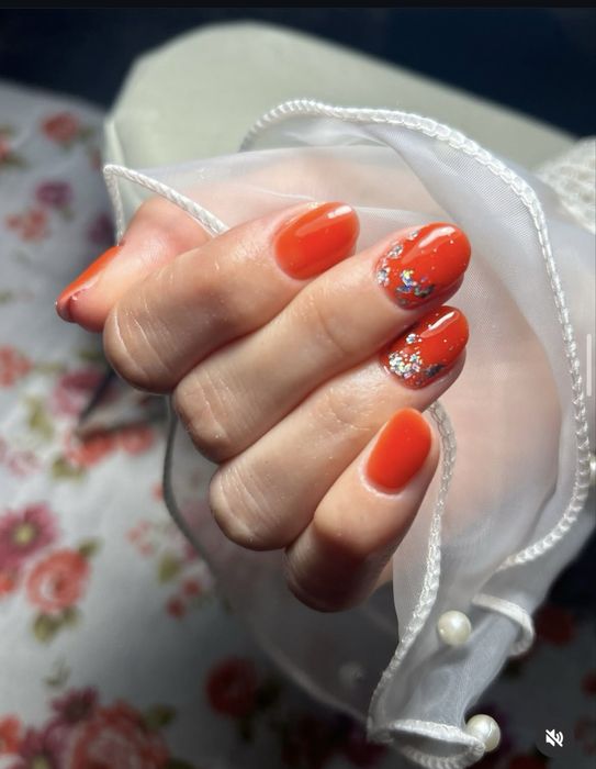 Unghii cu gel , 50 lei